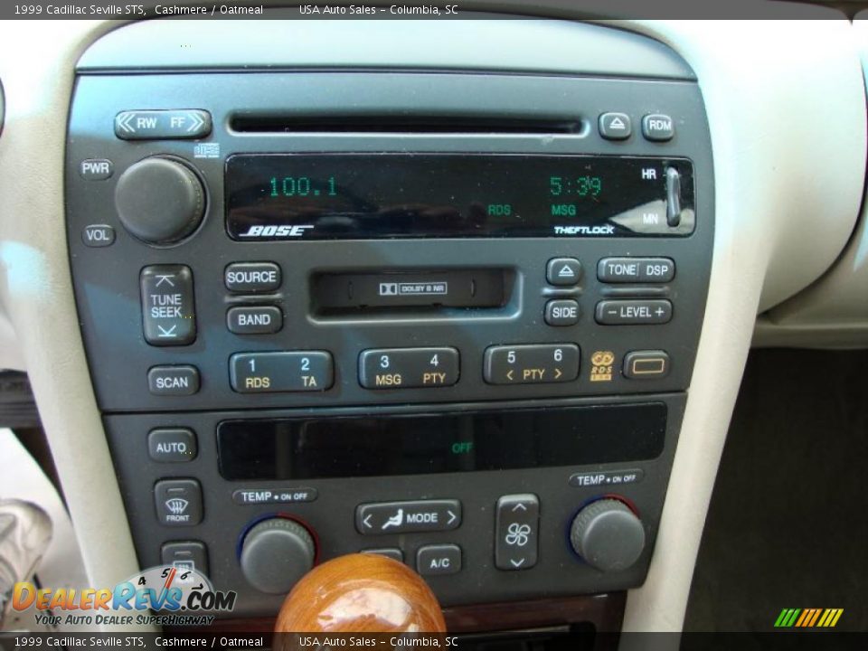1999 Cadillac Seville STS Cashmere / Oatmeal Photo #27
