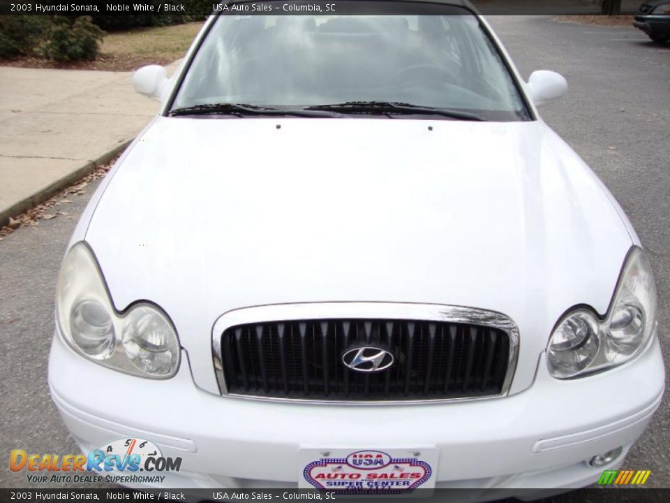 2003 Hyundai Sonata Noble White / Black Photo #2