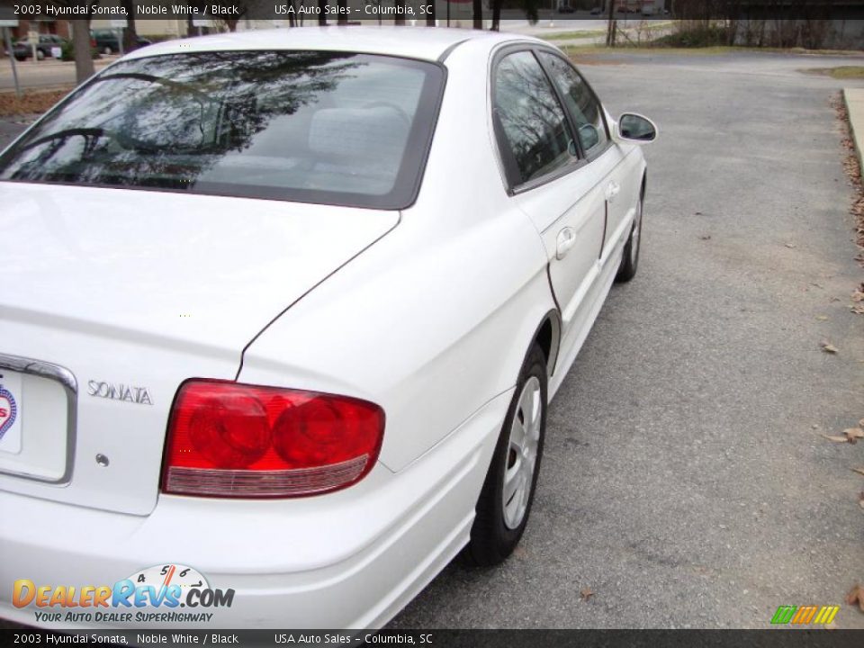 2003 Hyundai Sonata Noble White / Black Photo #7