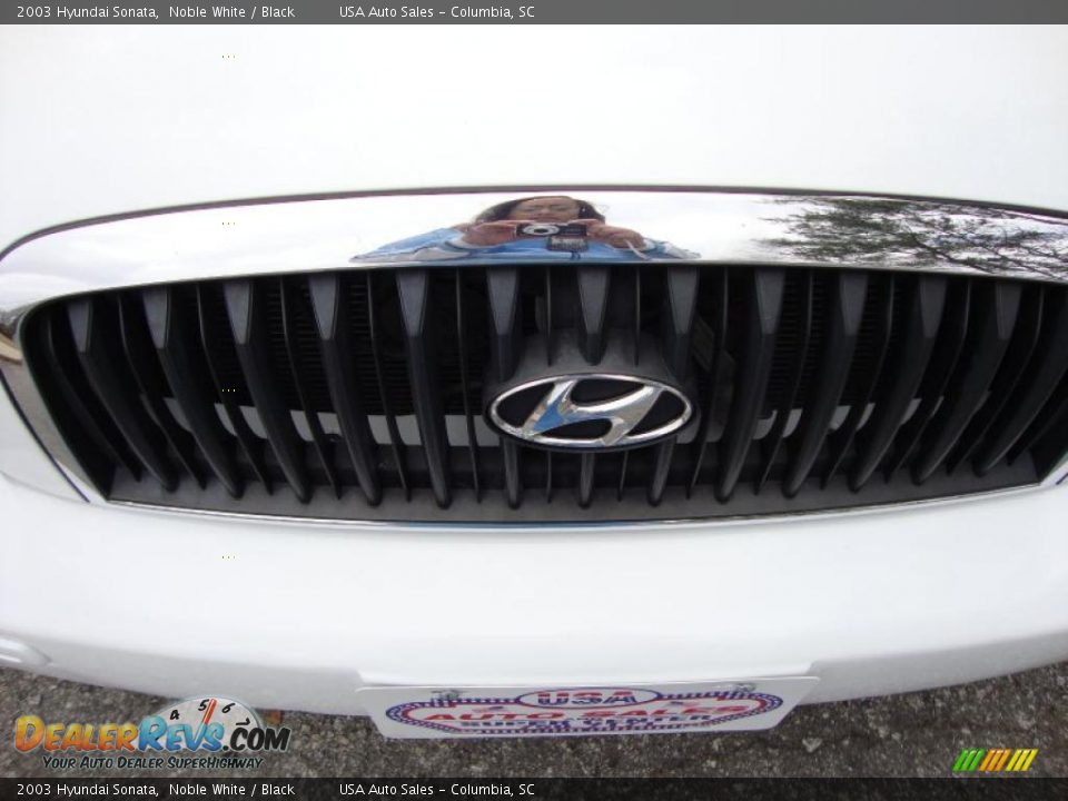 2003 Hyundai Sonata Noble White / Black Photo #10