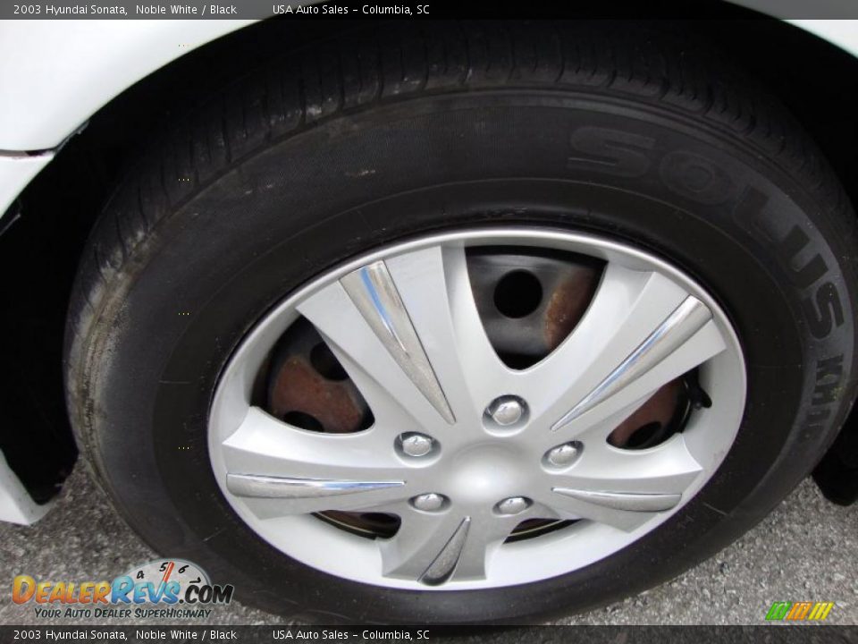 2003 Hyundai Sonata Noble White / Black Photo #12