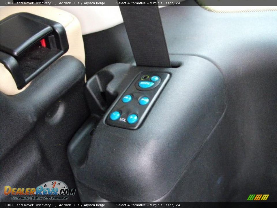 2004 Land Rover Discovery SE Adriatic Blue / Alpaca Beige Photo #19
