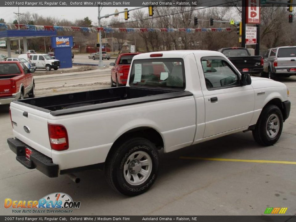 2007 Ford Ranger XL Regular Cab Oxford White / Medium Dark Flint Photo #3