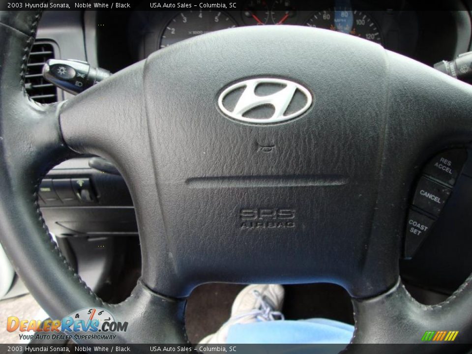2003 Hyundai Sonata Noble White / Black Photo #24