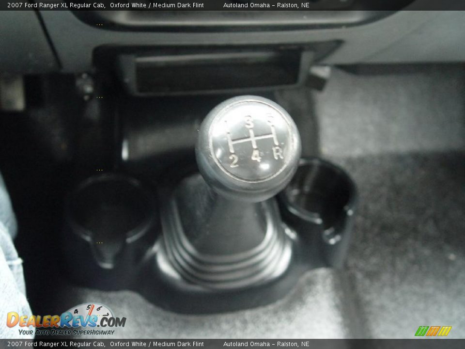 2007 Ford Ranger XL Regular Cab Oxford White / Medium Dark Flint Photo #6