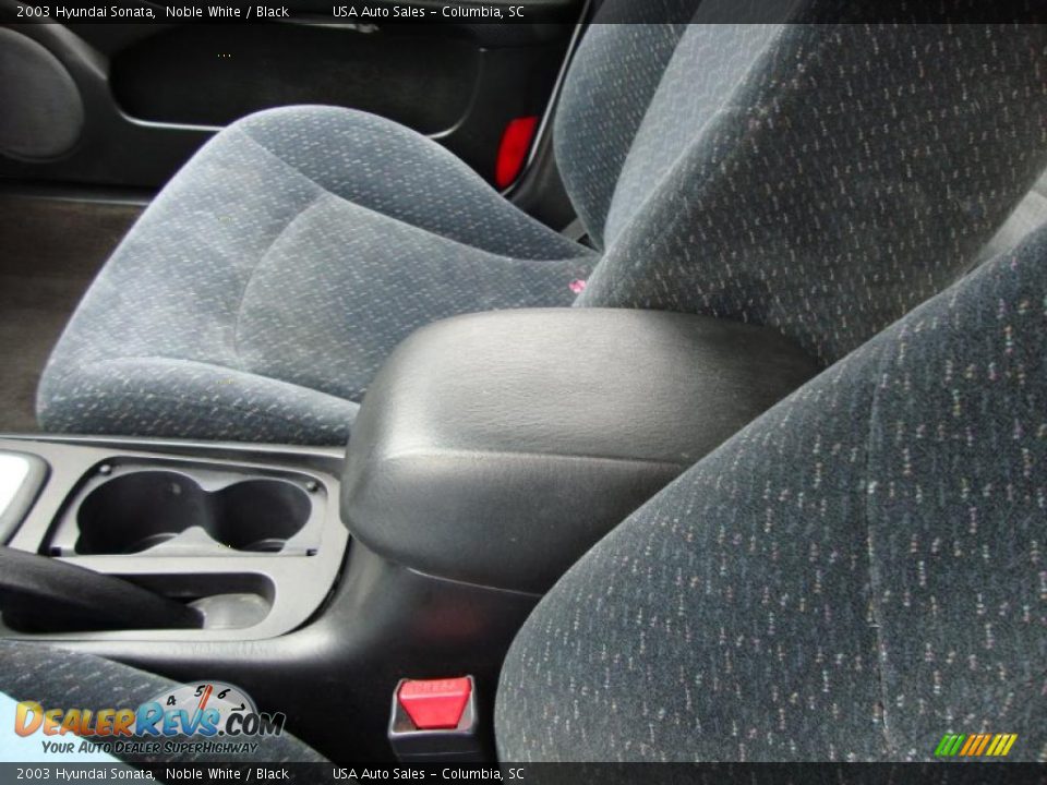 2003 Hyundai Sonata Noble White / Black Photo #36