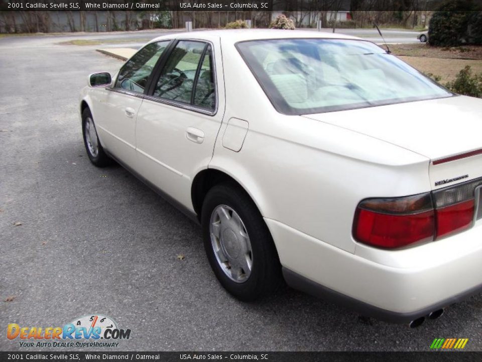 2001 Cadillac Seville SLS White Diamond / Oatmeal Photo #5