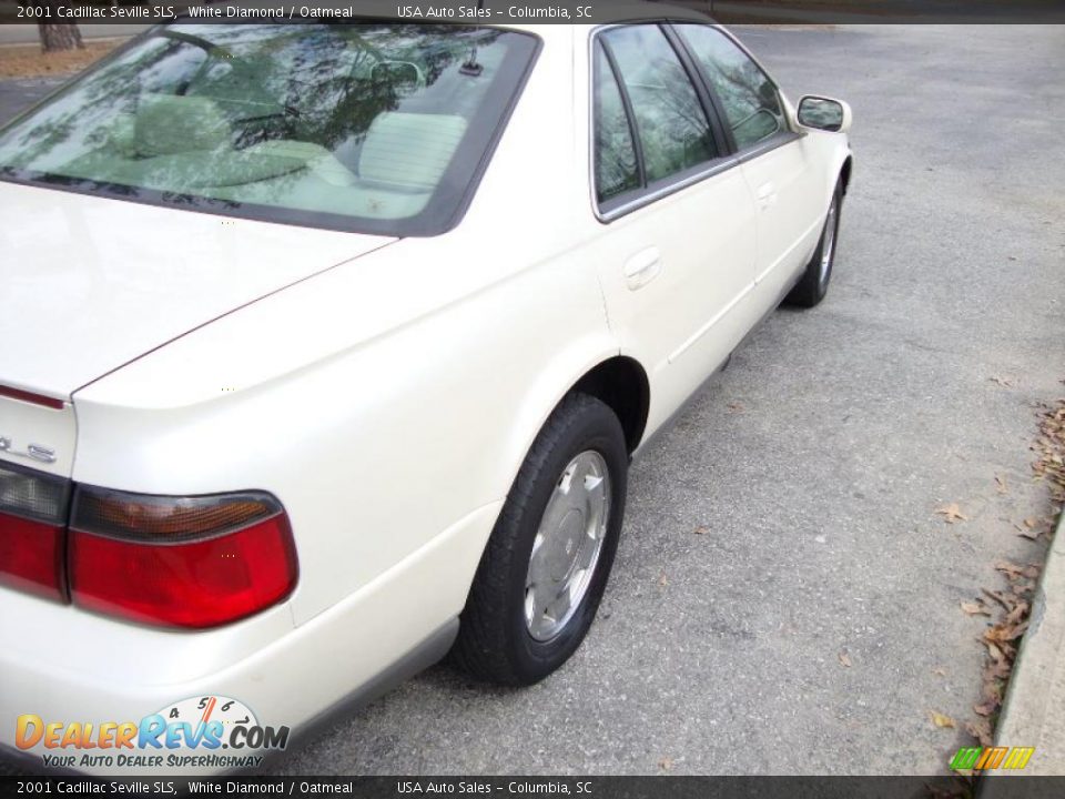 2001 Cadillac Seville SLS White Diamond / Oatmeal Photo #7