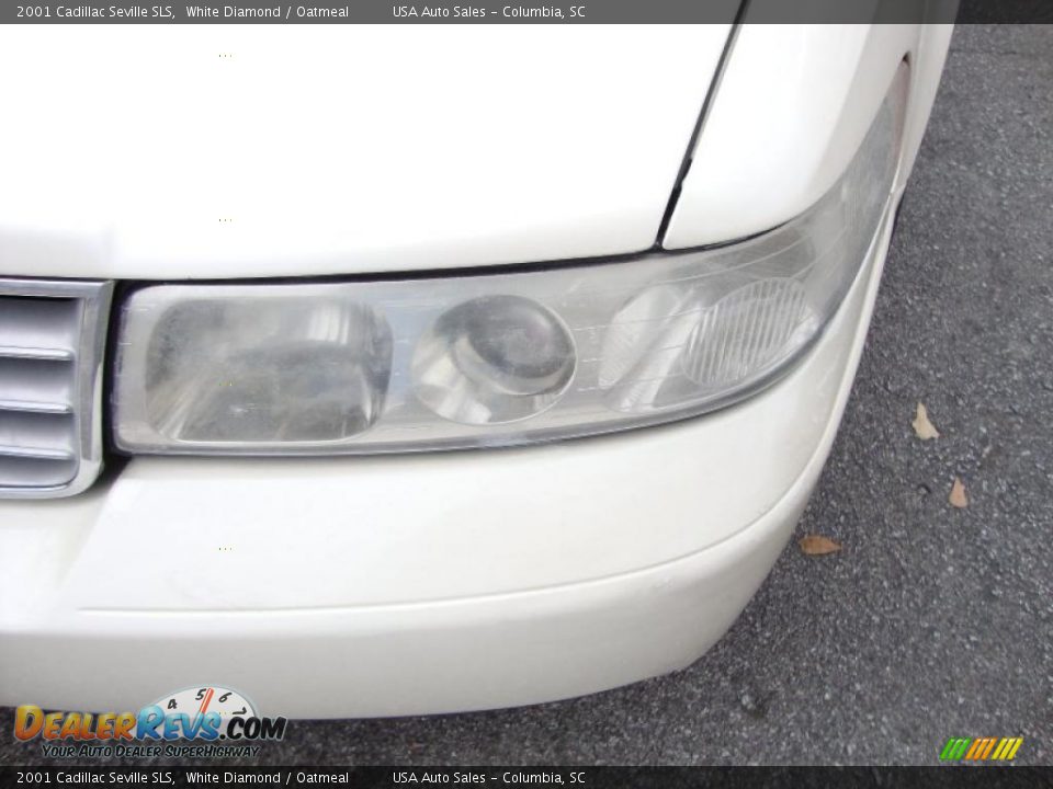 2001 Cadillac Seville SLS White Diamond / Oatmeal Photo #12