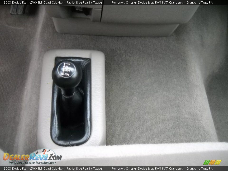 2003 Dodge Ram 1500 SLT Quad Cab 4x4 Patriot Blue Pearl / Taupe Photo #20