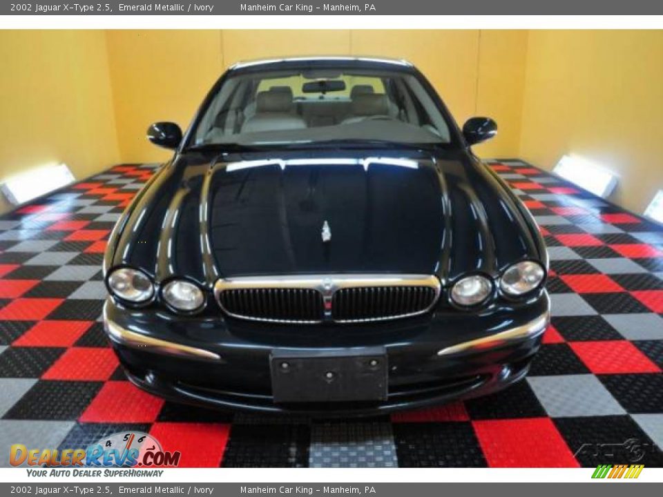 2002 Jaguar X-Type 2.5 Emerald Metallic / Ivory Photo #2