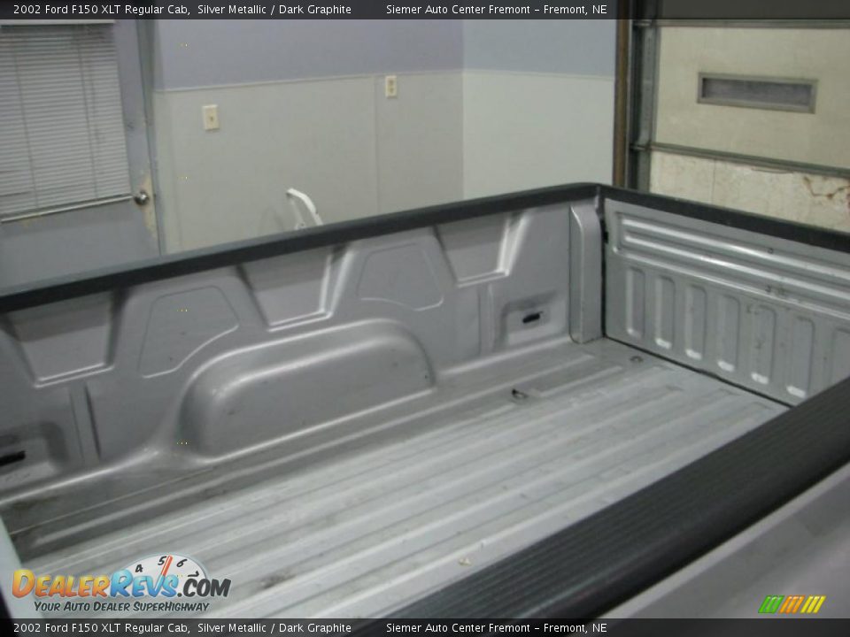 2002 Ford F150 XLT Regular Cab Silver Metallic / Dark Graphite Photo #19