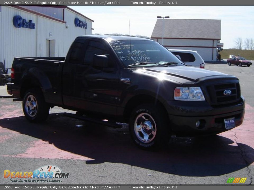 2006 Ford F150 XLT Regular Cab Dark Stone Metallic / Medium/Dark Flint Photo #7