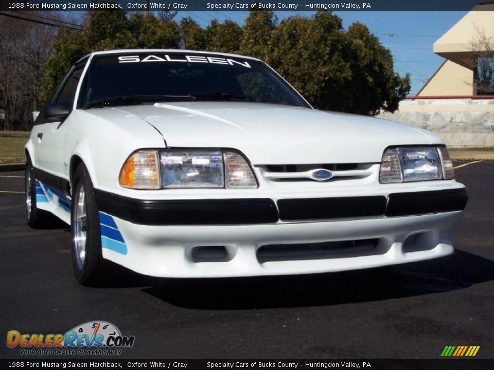 1988 Ford Mustang Saleen Hatchback Oxford White / Gray Photo #9