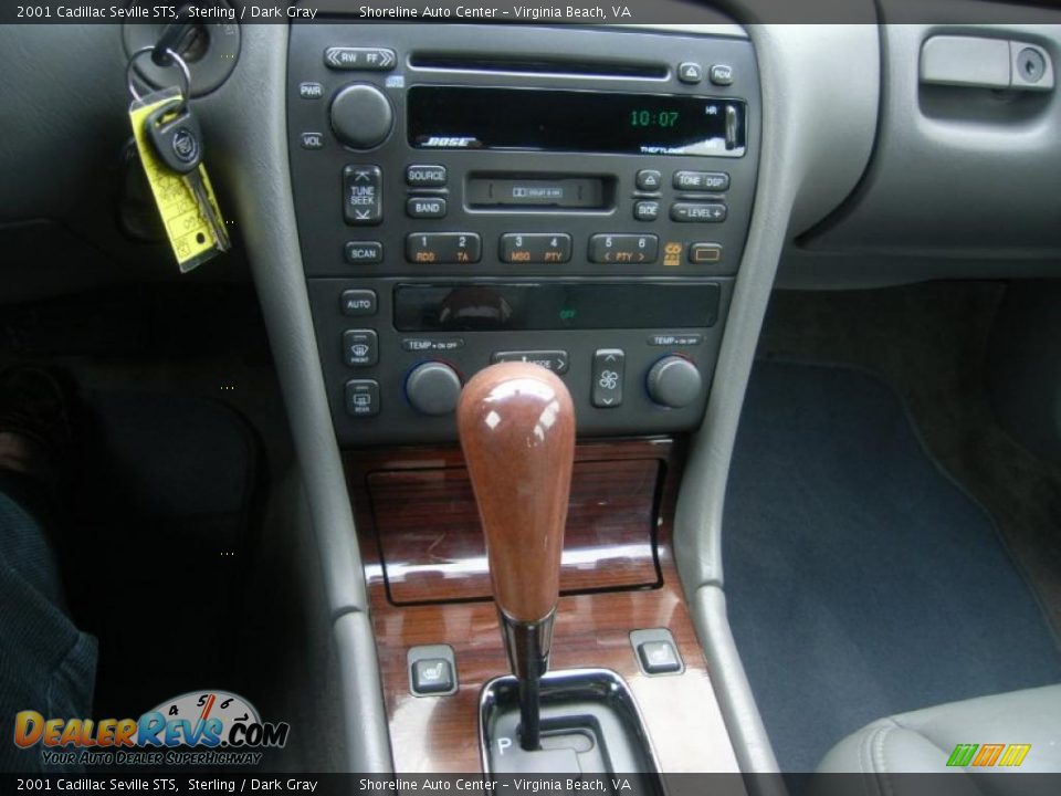 2001 Cadillac Seville STS Sterling / Dark Gray Photo #18