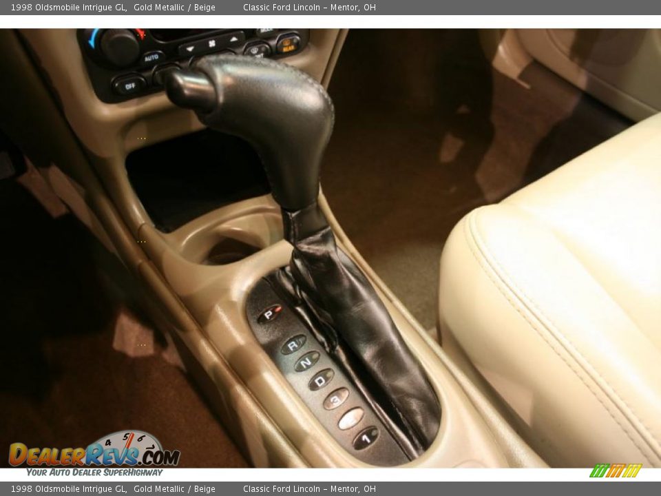 1998 Oldsmobile Intrigue GL Gold Metallic / Beige Photo #14