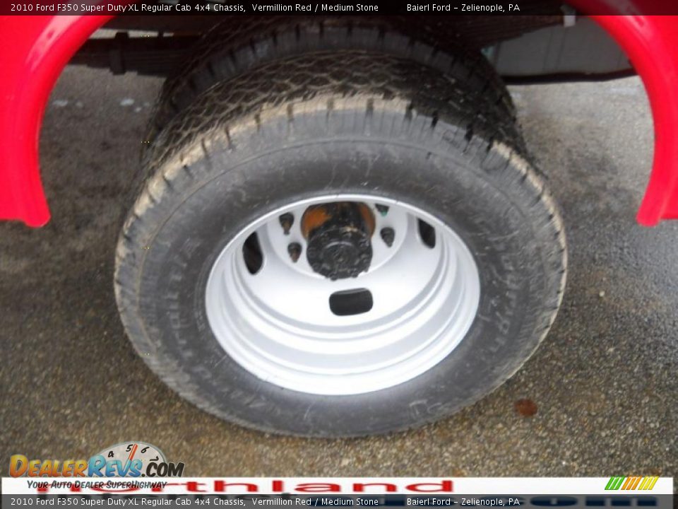 2010 Ford F350 Super Duty XL Regular Cab 4x4 Chassis Vermillion Red / Medium Stone Photo #9