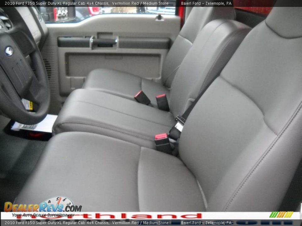 2010 Ford F350 Super Duty XL Regular Cab 4x4 Chassis Vermillion Red / Medium Stone Photo #12