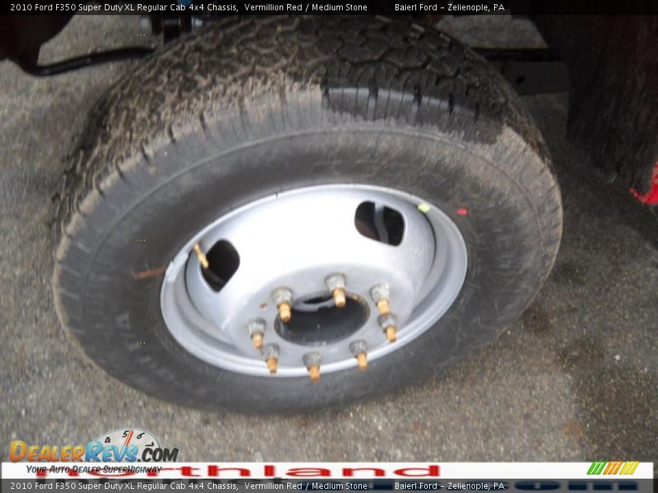 2010 Ford F350 Super Duty XL Regular Cab 4x4 Chassis Vermillion Red / Medium Stone Photo #13