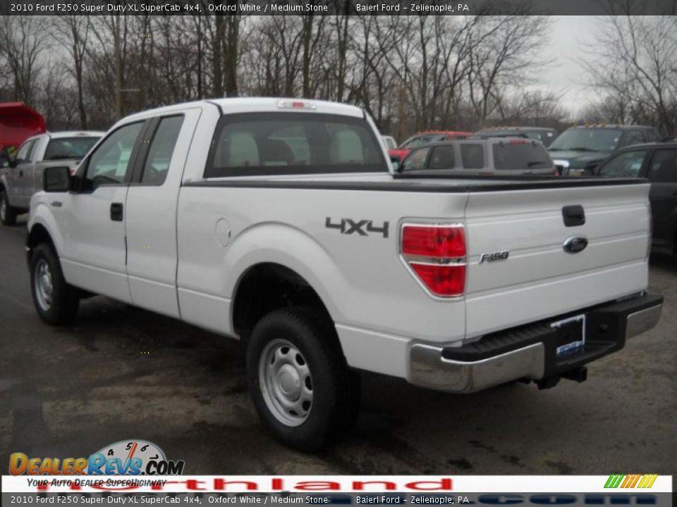 2010 Ford F250 Super Duty XL SuperCab 4x4 Oxford White / Medium Stone Photo #8