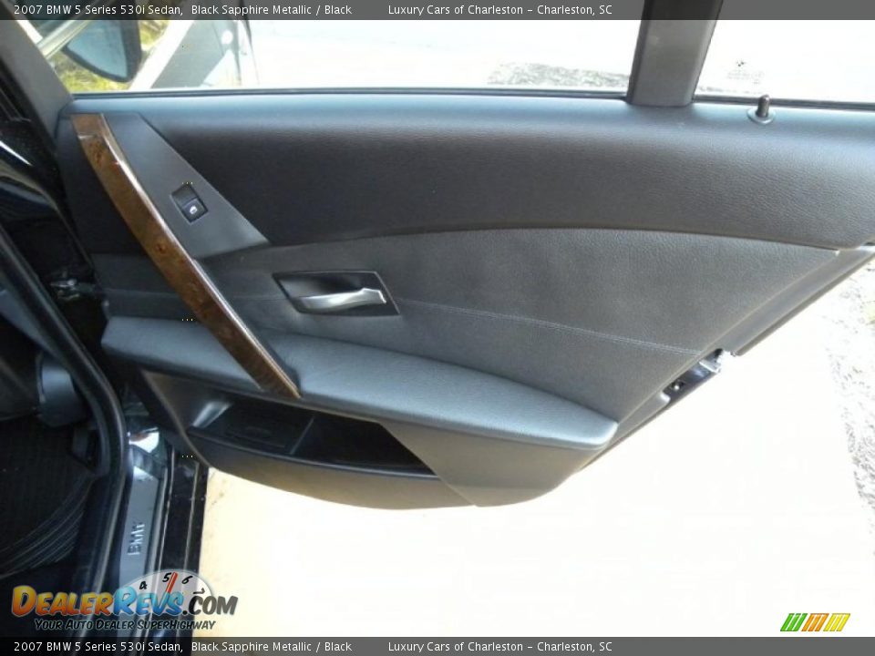 2007 BMW 5 Series 530i Sedan Black Sapphire Metallic / Black Photo #12
