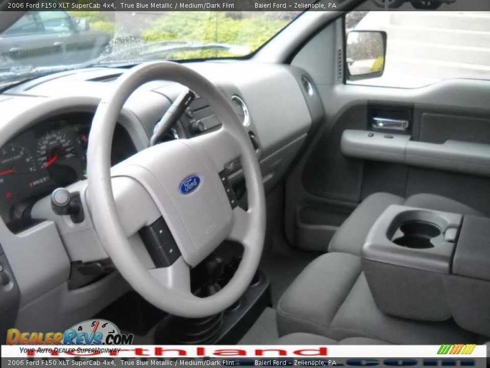 2006 Ford F150 XLT SuperCab 4x4 True Blue Metallic / Medium/Dark Flint Photo #10