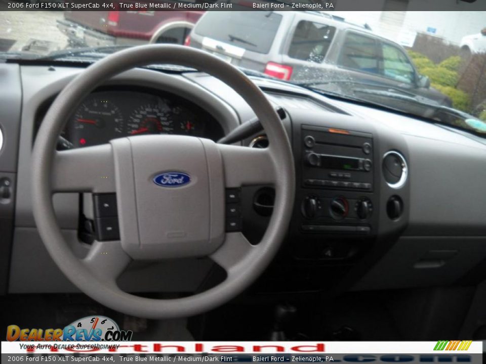 2006 Ford F150 XLT SuperCab 4x4 True Blue Metallic / Medium/Dark Flint Photo #14