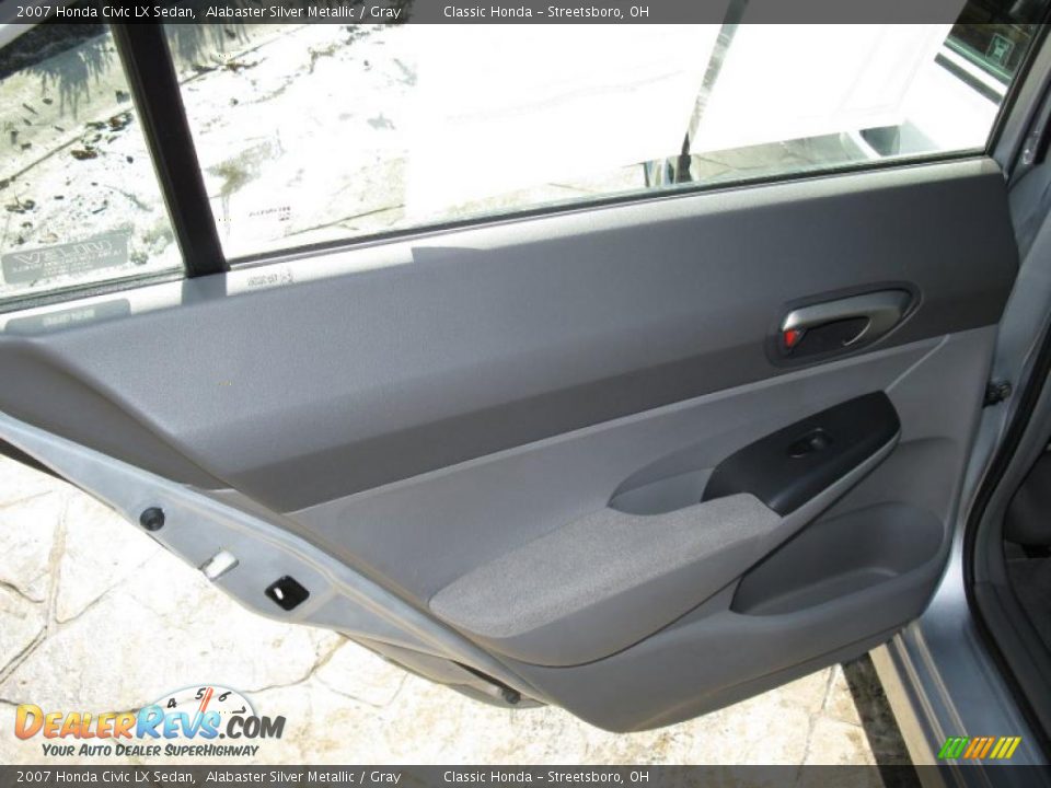 2007 Honda Civic LX Sedan Alabaster Silver Metallic / Gray Photo #20