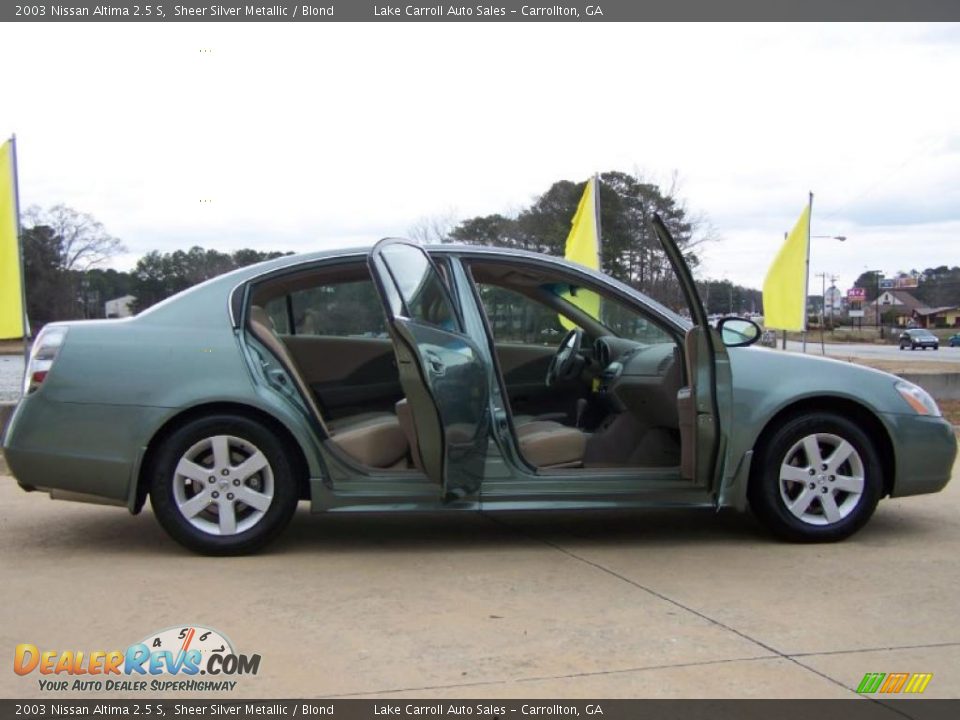2003 Nissan Altima 2.5 S Sheer Silver Metallic / Blond Photo #11