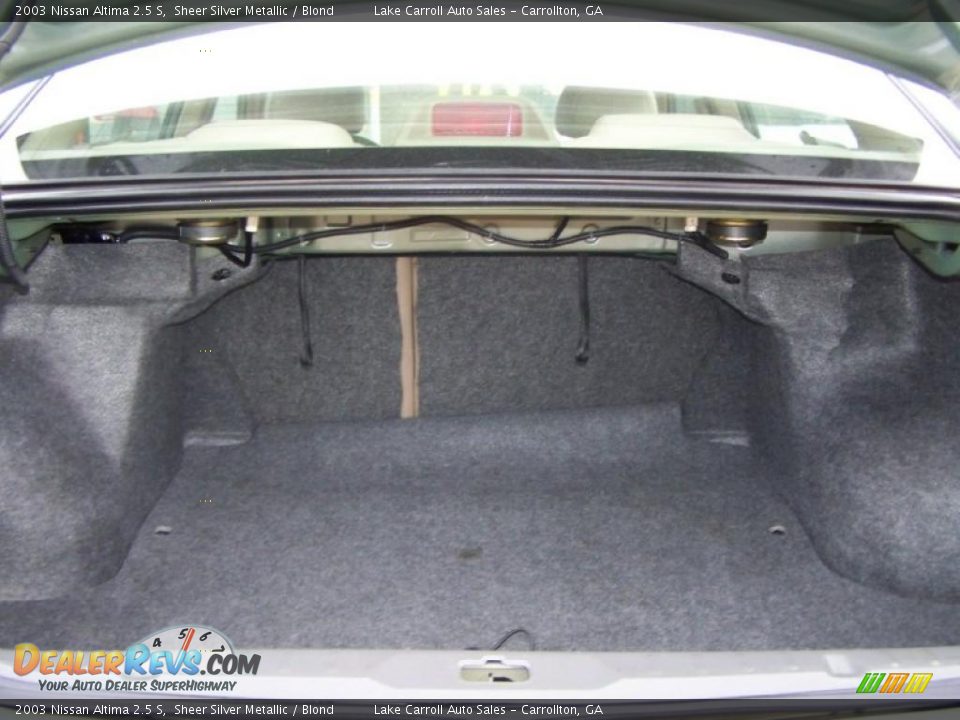 2003 Nissan Altima 2.5 S Sheer Silver Metallic / Blond Photo #36