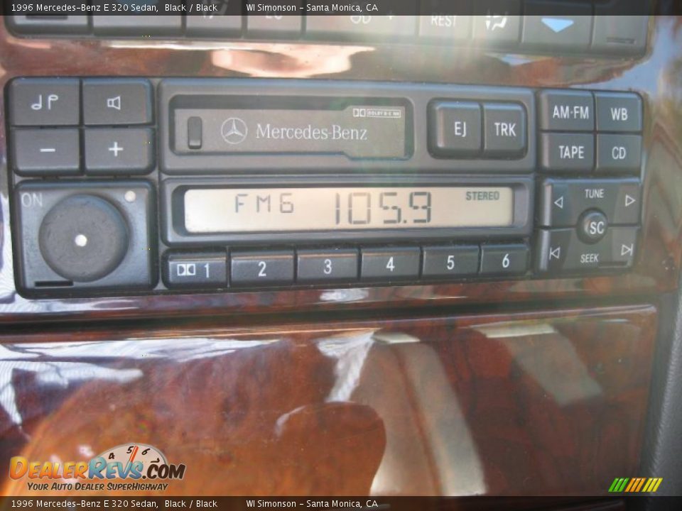 1996 Mercedes-Benz E 320 Sedan Black / Black Photo #12