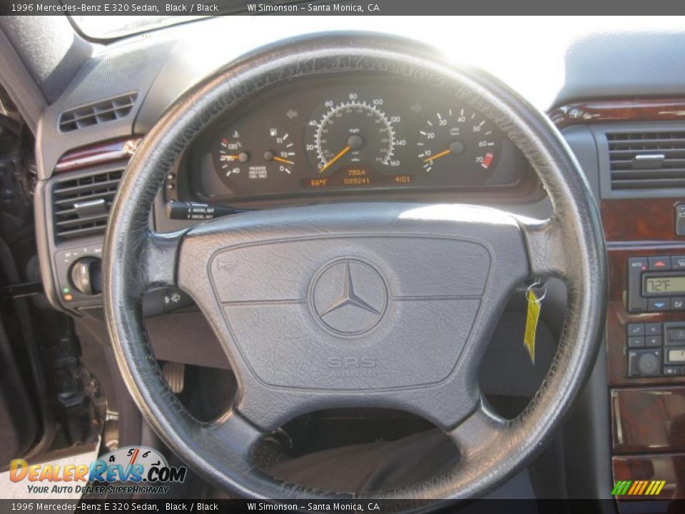 1996 Mercedes-Benz E 320 Sedan Black / Black Photo #20