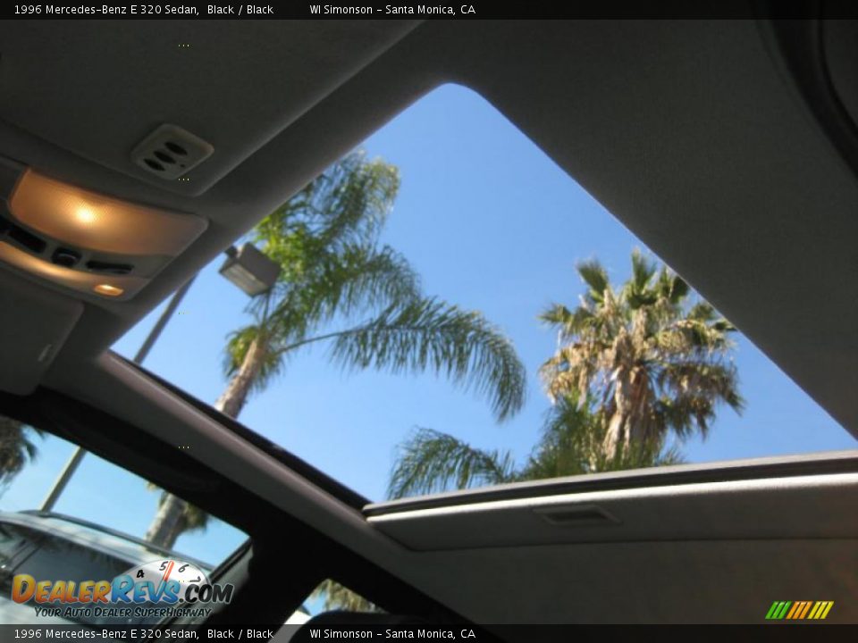 1996 Mercedes-Benz E 320 Sedan Black / Black Photo #27