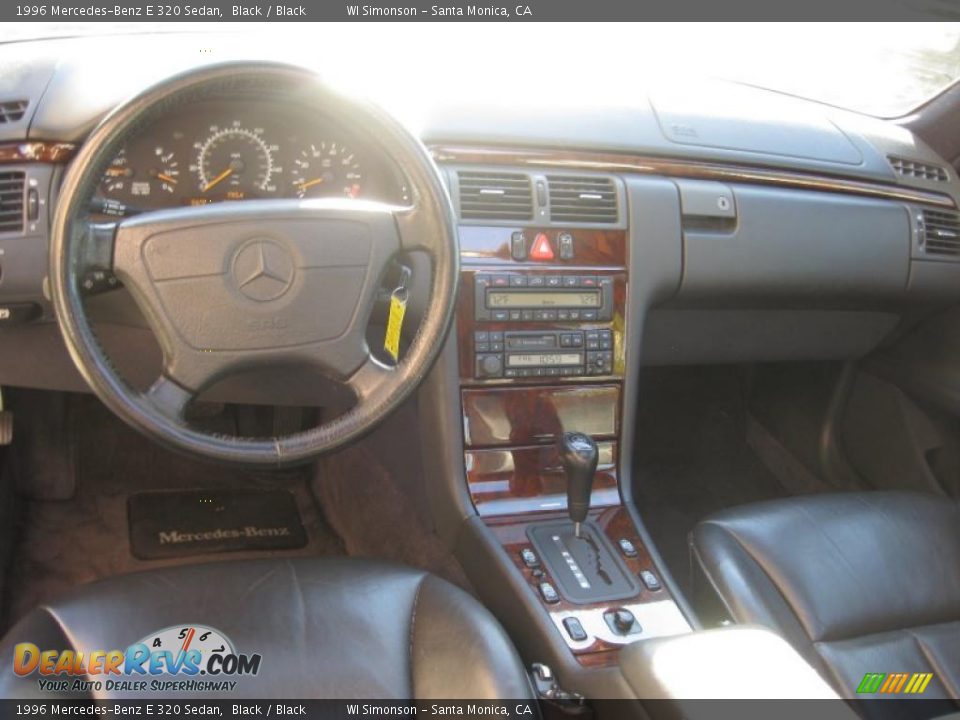 1996 Mercedes-Benz E 320 Sedan Black / Black Photo #28