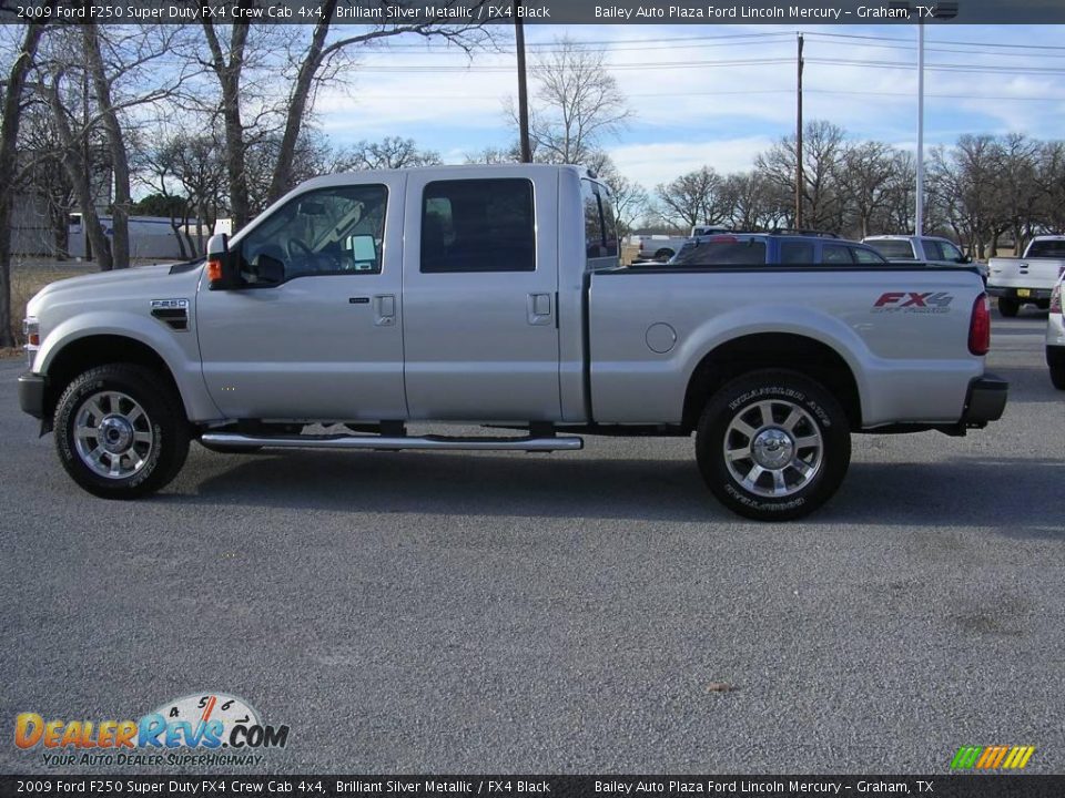 2009 Ford F250 Super Duty FX4 Crew Cab 4x4 Brilliant Silver Metallic / FX4 Black Photo #12