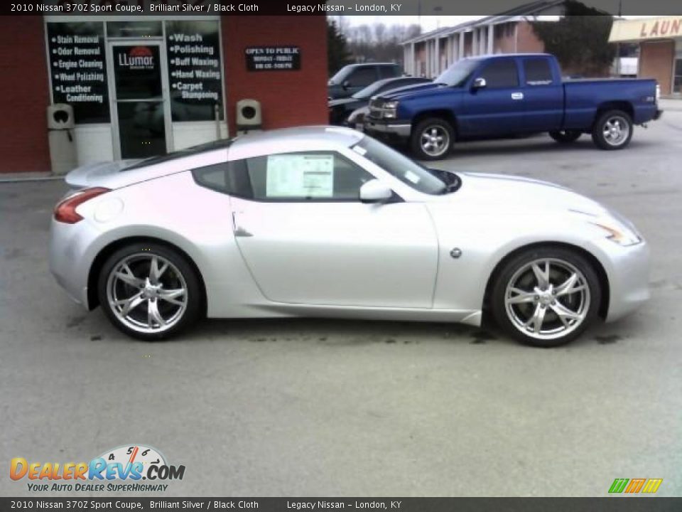 2010 Nissan 370Z Sport Coupe Brilliant Silver / Black Cloth Photo #4