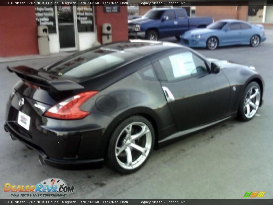 Nissan 370z nismo black #9