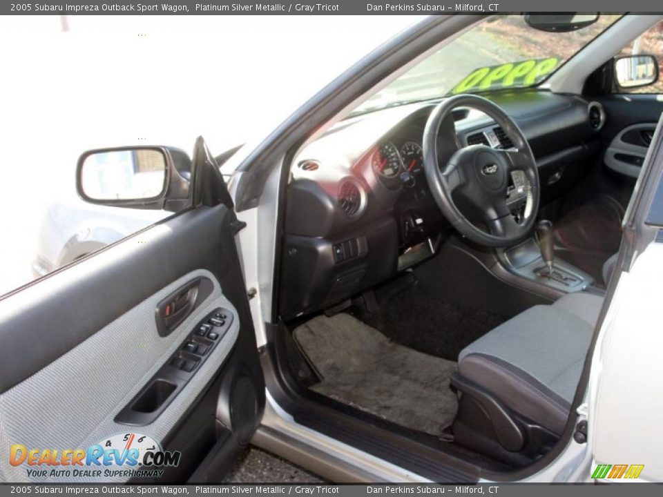 2005 Subaru Impreza Outback Sport Wagon Platinum Silver Metallic / Gray Tricot Photo #10