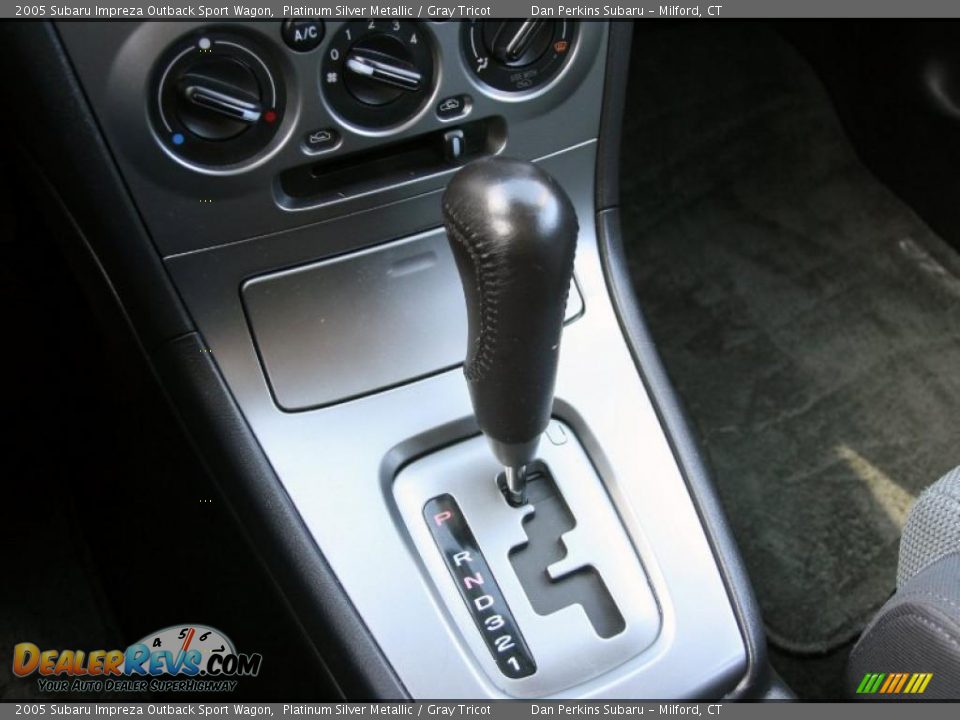 2005 Subaru Impreza Outback Sport Wagon Platinum Silver Metallic / Gray Tricot Photo #23