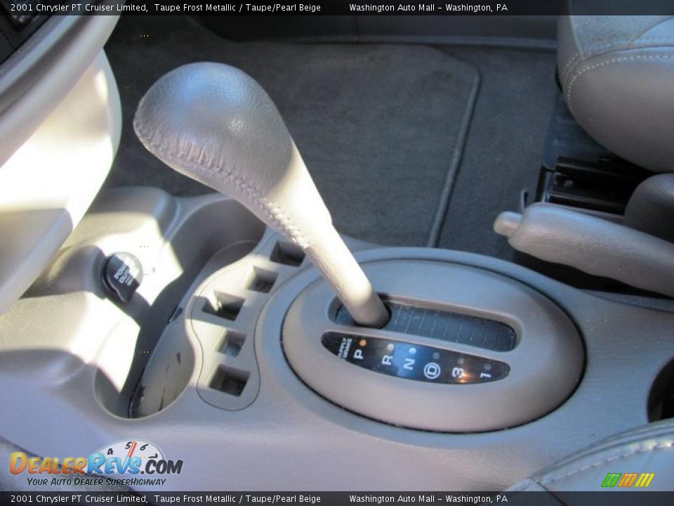 2001 Chrysler PT Cruiser Limited Taupe Frost Metallic / Taupe/Pearl Beige Photo #14