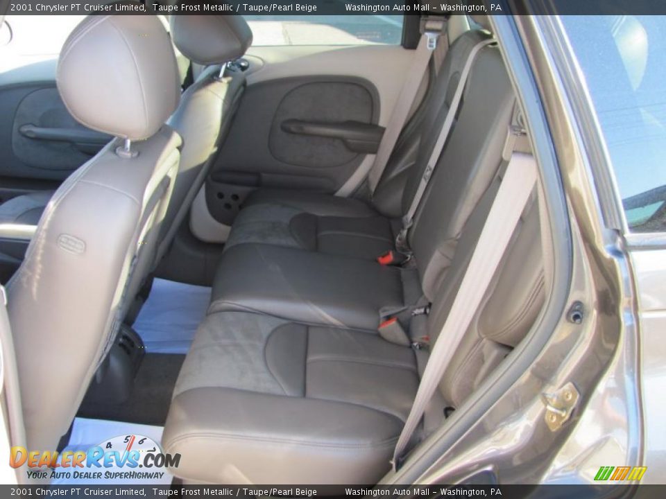 2001 Chrysler PT Cruiser Limited Taupe Frost Metallic / Taupe/Pearl Beige Photo #17