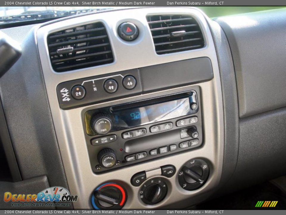 2004 Chevrolet Colorado LS Crew Cab 4x4 Silver Birch Metallic / Medium Dark Pewter Photo #21