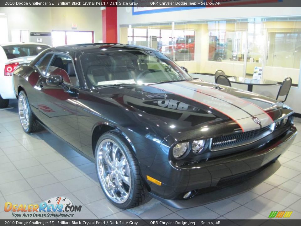 2010 Dodge Challenger SE Brilliant Black Crystal Pearl / Dark Slate Gray Photo #1
