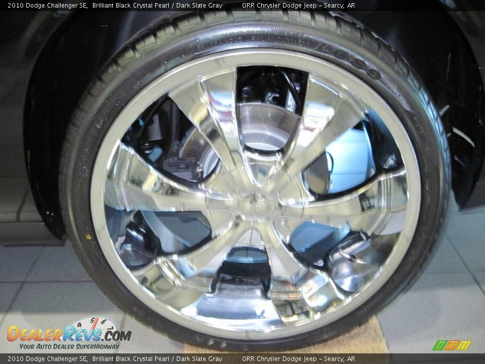 2010 Dodge Challenger SE Brilliant Black Crystal Pearl / Dark Slate Gray Photo #6