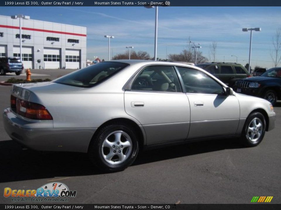 1999 Lexus ES 300 Oyster Gray Pearl / Ivory Photo #2