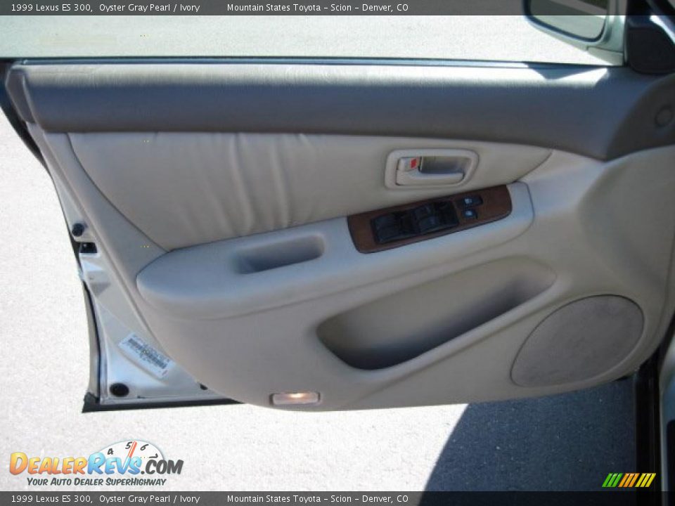 1999 Lexus ES 300 Oyster Gray Pearl / Ivory Photo #6