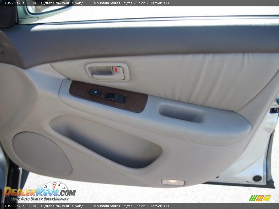 1999 Lexus ES 300 Oyster Gray Pearl / Ivory Photo #7