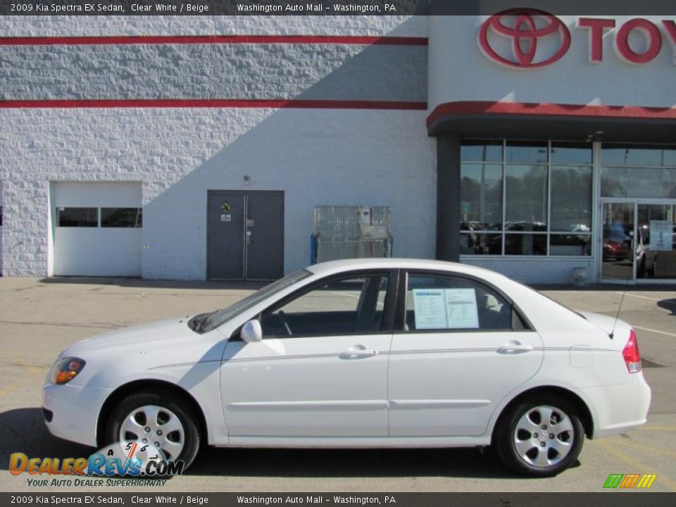 2009 Kia Spectra EX Sedan Clear White / Beige Photo #2