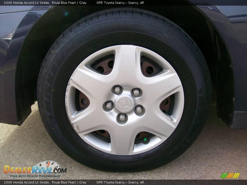 2006 Honda Accord LX Sedan Royal Blue Pearl / Gray Photo #9