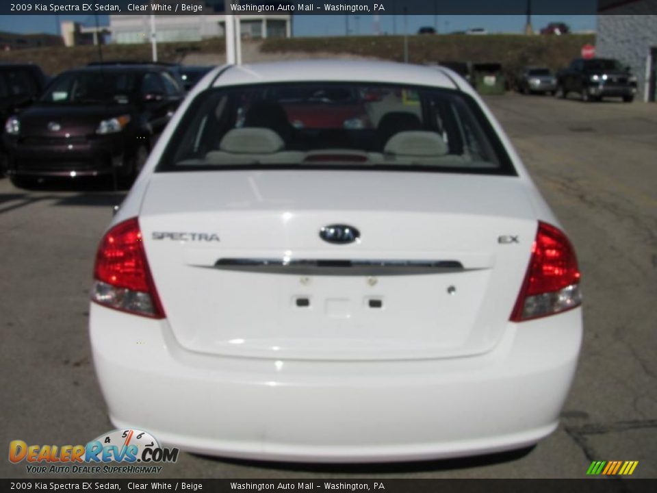 2009 Kia Spectra EX Sedan Clear White / Beige Photo #4